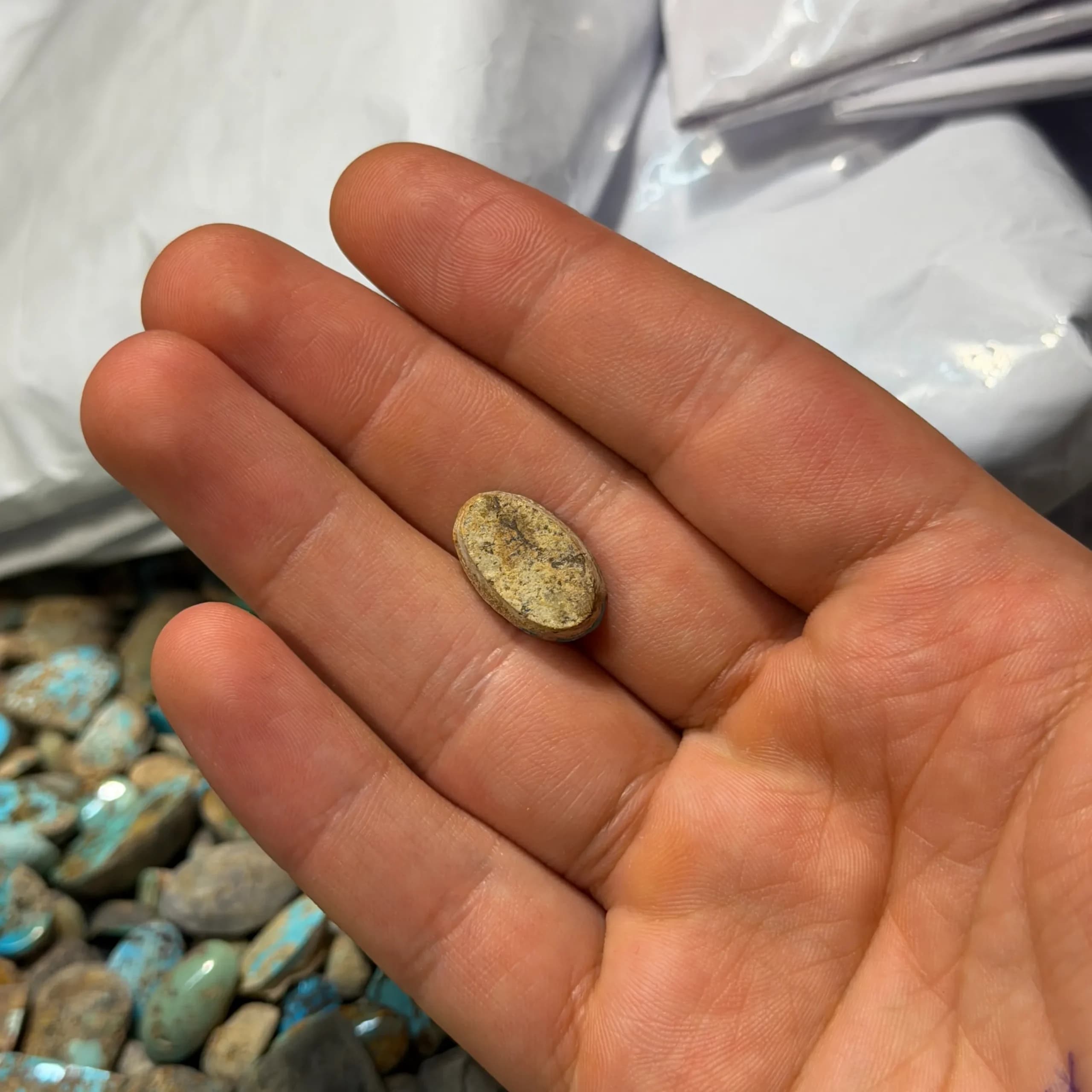 سنگ فیروزه با تراش حرفه‌ای کد2339 — تصویر ۲