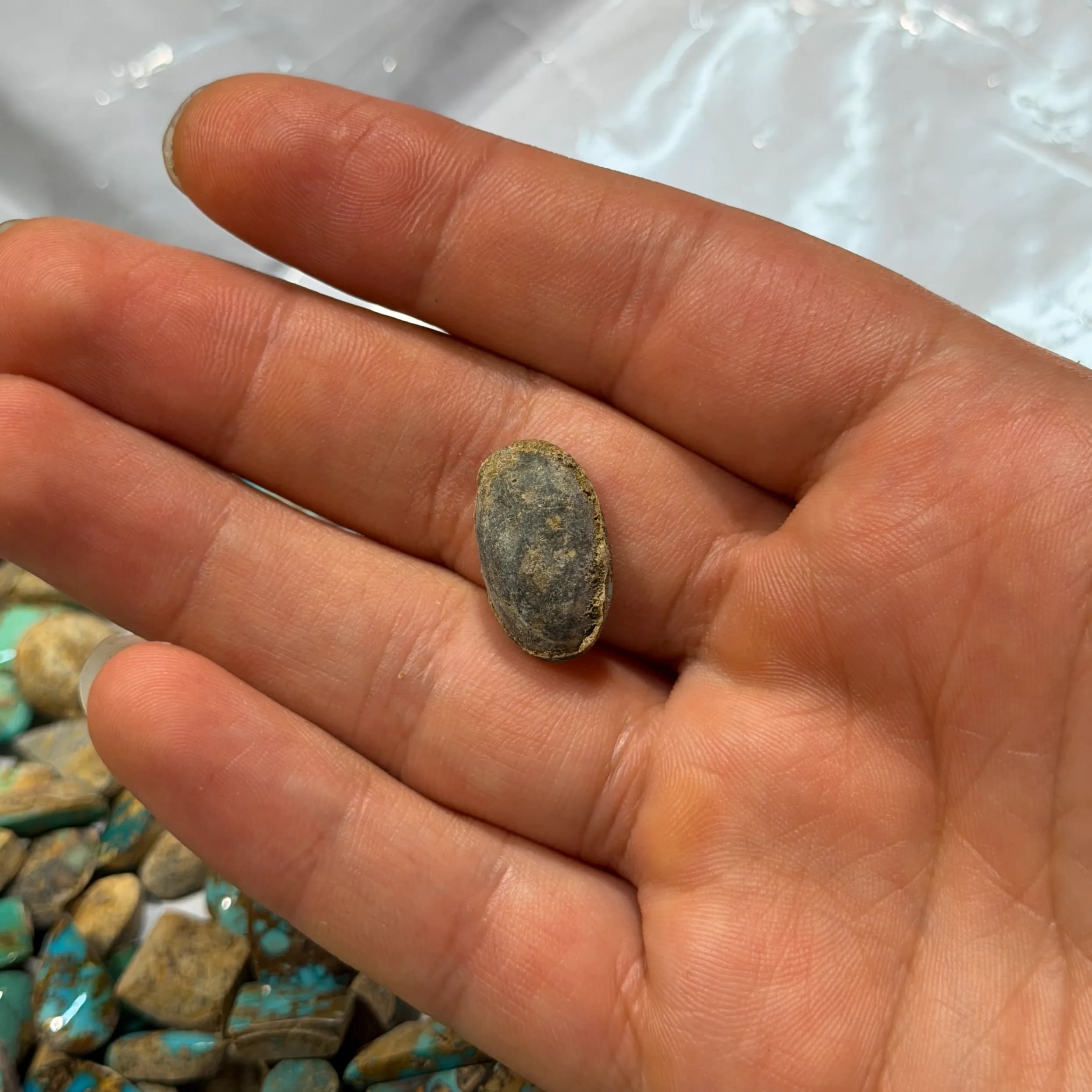سنگ فیروزه آبی اصل نیشابور کد2293 — تصویر ۲