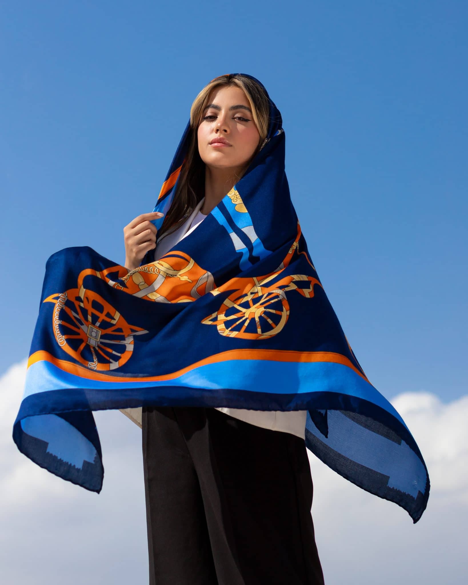روسری کشمیر بهاره ۷۳۹ — تصویر ۴