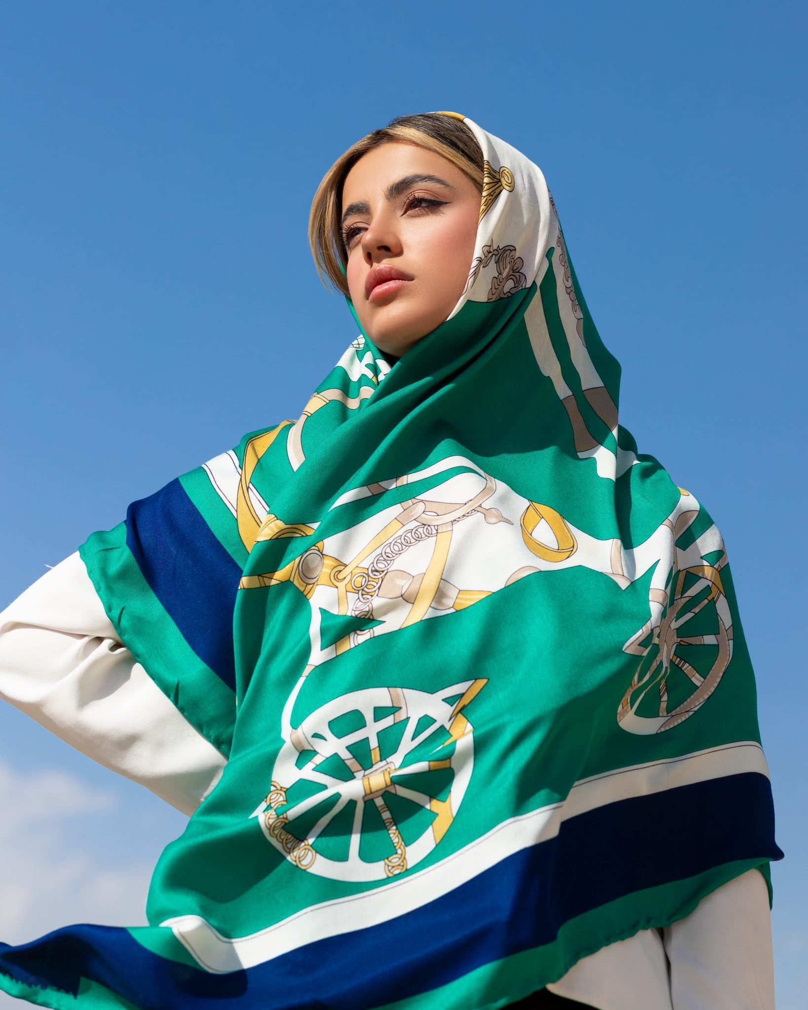 روسری کشمیر بهاره ۷۳۹ — تصویر ۳