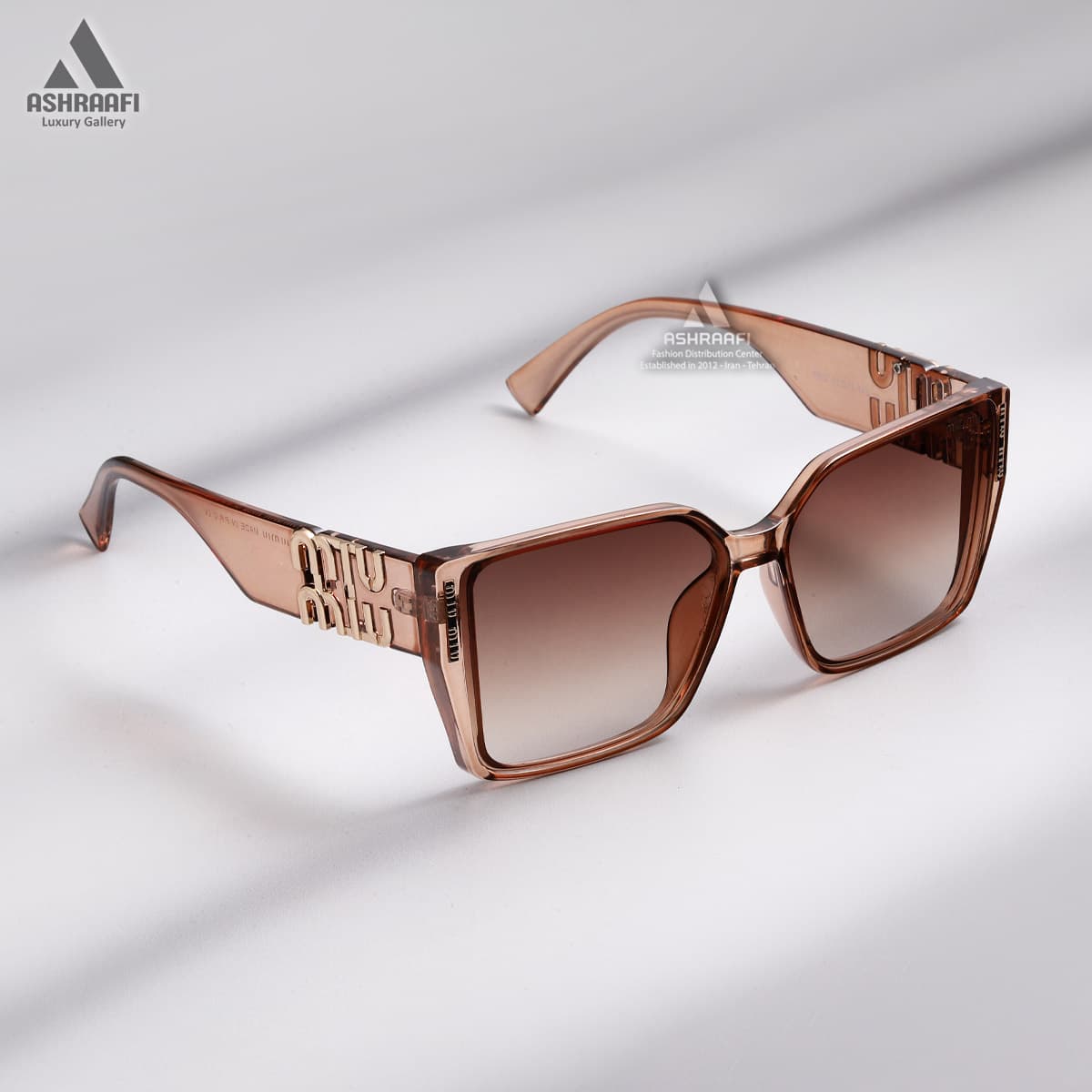عینک آفتابی میو میو Miu Miu 6922 — تصویر ۴