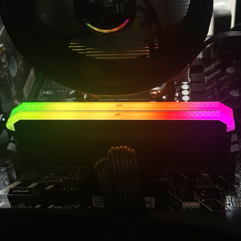 پک رم کورسیر Corsair Vengeance RGB RS 16GB (8×2) DDR4 3200Mhz استوک در حد نو
