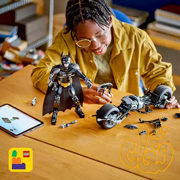 ساختنی لگو فیگور بزرگ بتمن و موتور بت-پاد Batman Construction Figure & the Bat-Pod Bike 76273 — تصویر ۶