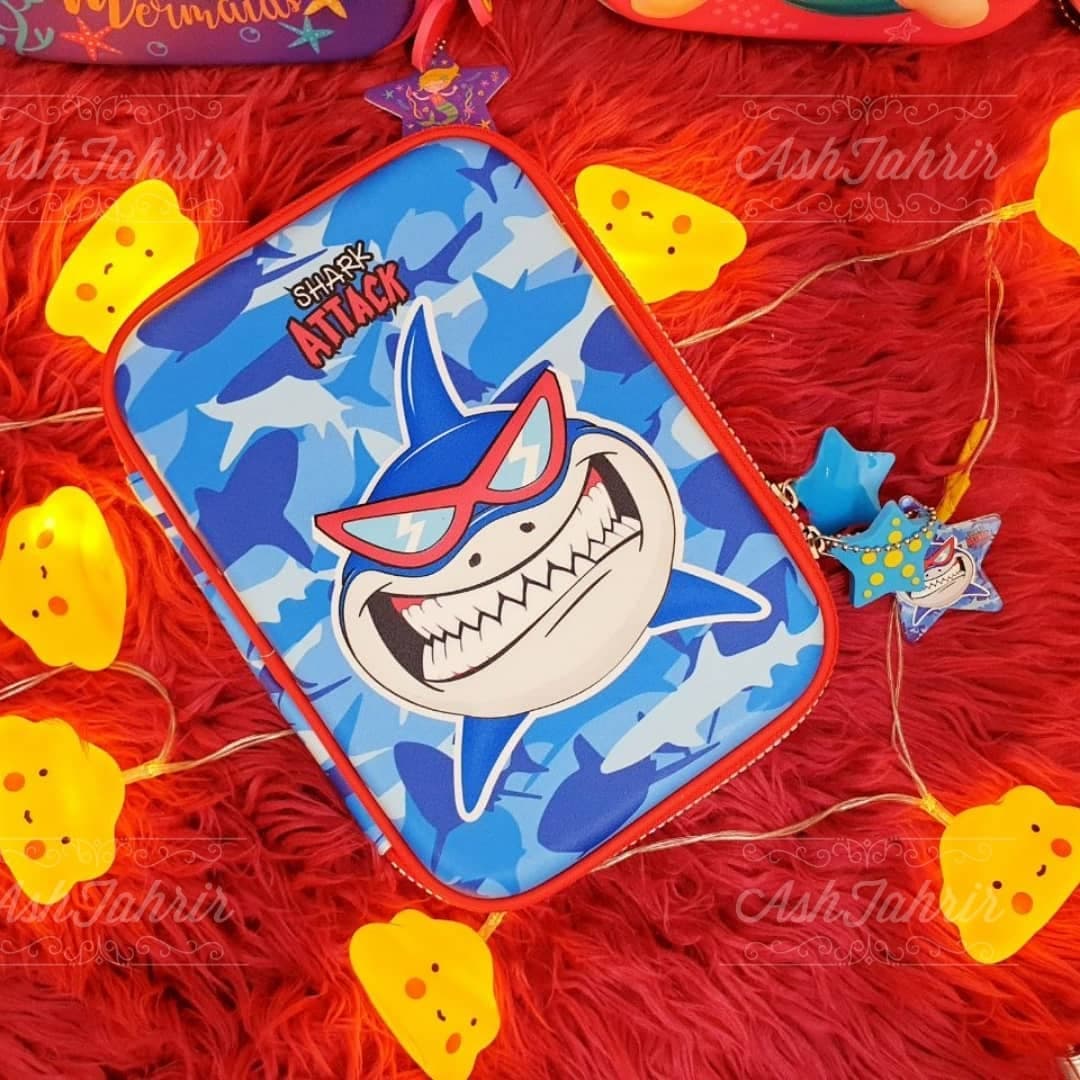 جامدادی کتابی طرح برجسته فانتزی — تصویر ۷