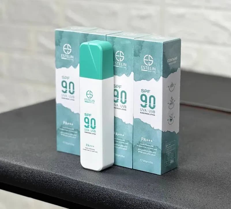 لوسیون ضدآفتاب استلین spf90 مدل مرطوب کنند و آبرسان Estelin — تصویر ۲