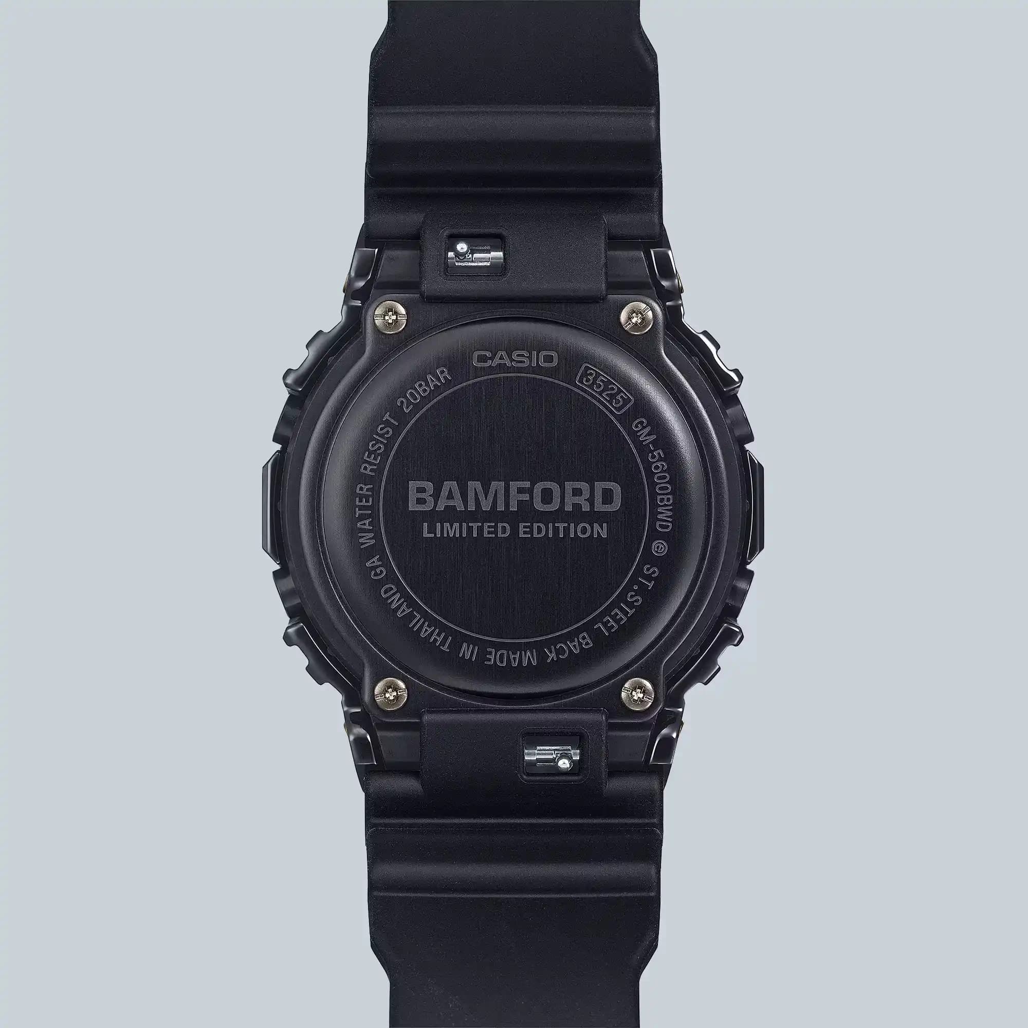 ساعت مچی کاسیو GM-5600BWD-1 — تصویر ۳
