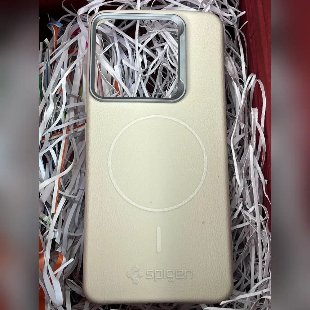 گارد چرمی مگسیف spigen برای شیائومی xiaomi note14 4g — تصویر ۳