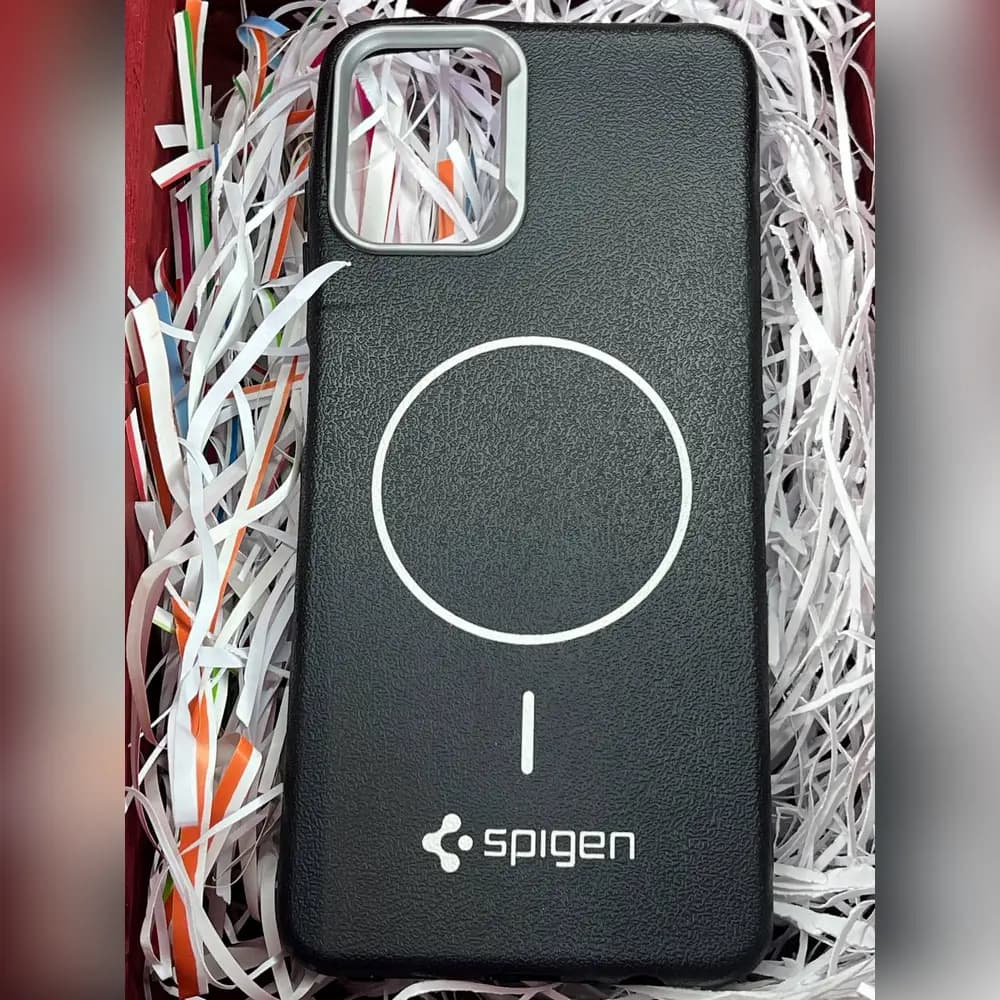 گارد چرمی مگسیف spigen برای سامسونگ samsung A06