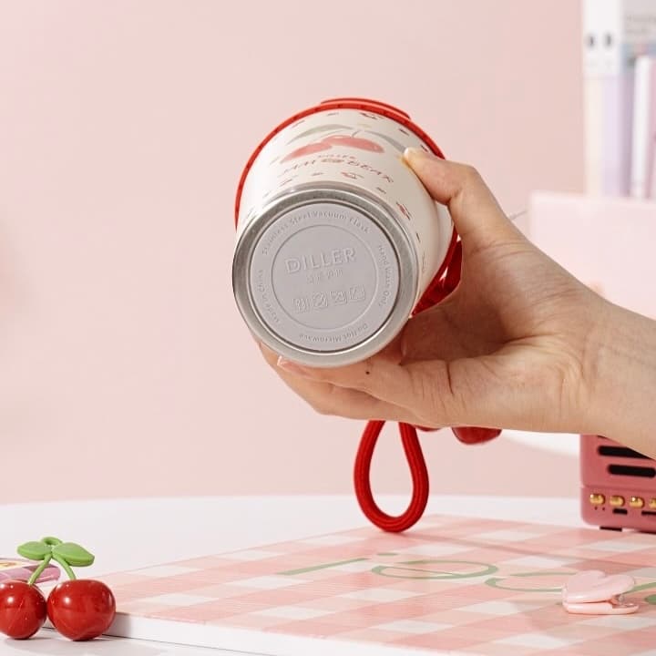 تراول ماگ 560 میل طرح تدی و گیلاسی JAM BEAR برند DILLER | ماگ گیلاسی دیلر اورجینال — تصویر ۶