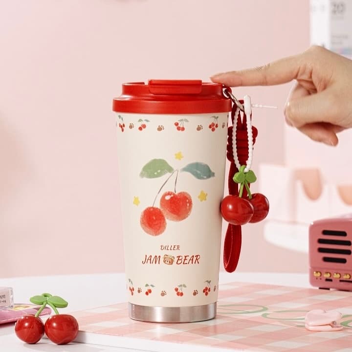 تراول ماگ 560 میل طرح تدی و گیلاسی JAM BEAR برند DILLER | ماگ گیلاسی دیلر اورجینال