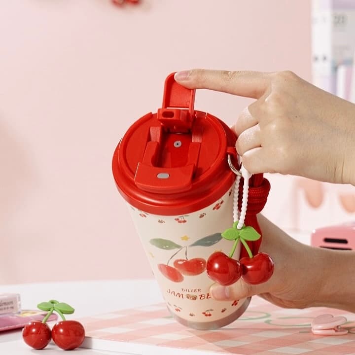 تراول ماگ 560 میل طرح تدی و گیلاسی JAM BEAR برند DILLER | ماگ گیلاسی دیلر اورجینال — تصویر ۷