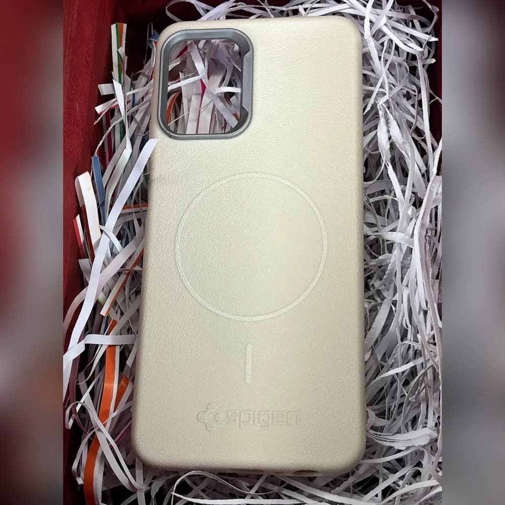 گارد چرمی مگسیف spigen برای سامسونگ samsung A13 — تصویر ۲
