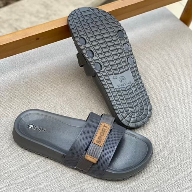 دمپایی مردانه پاپا طرح پویان کد G1D5032805 — تصویر ۵