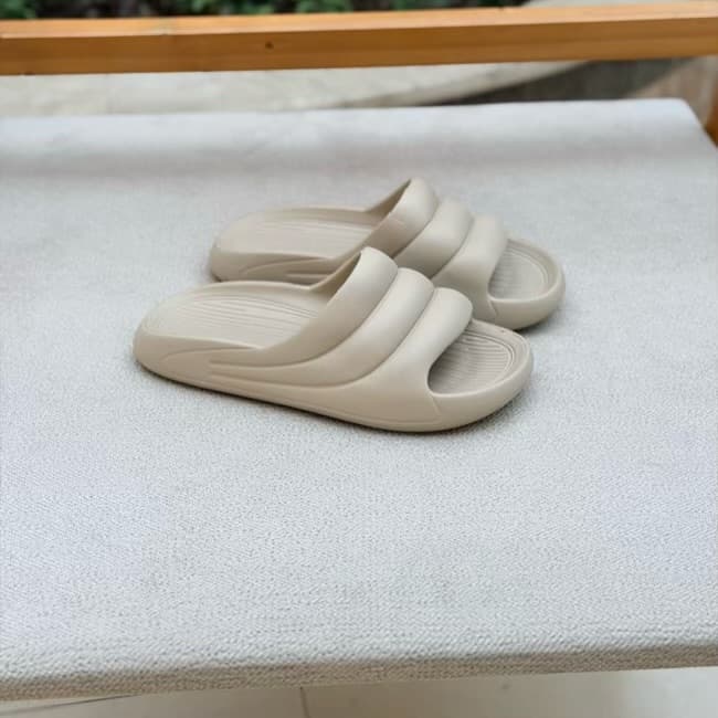 دمپایی مردانه زیتون طرح ونیز کد G1D 5021803 — تصویر ۶