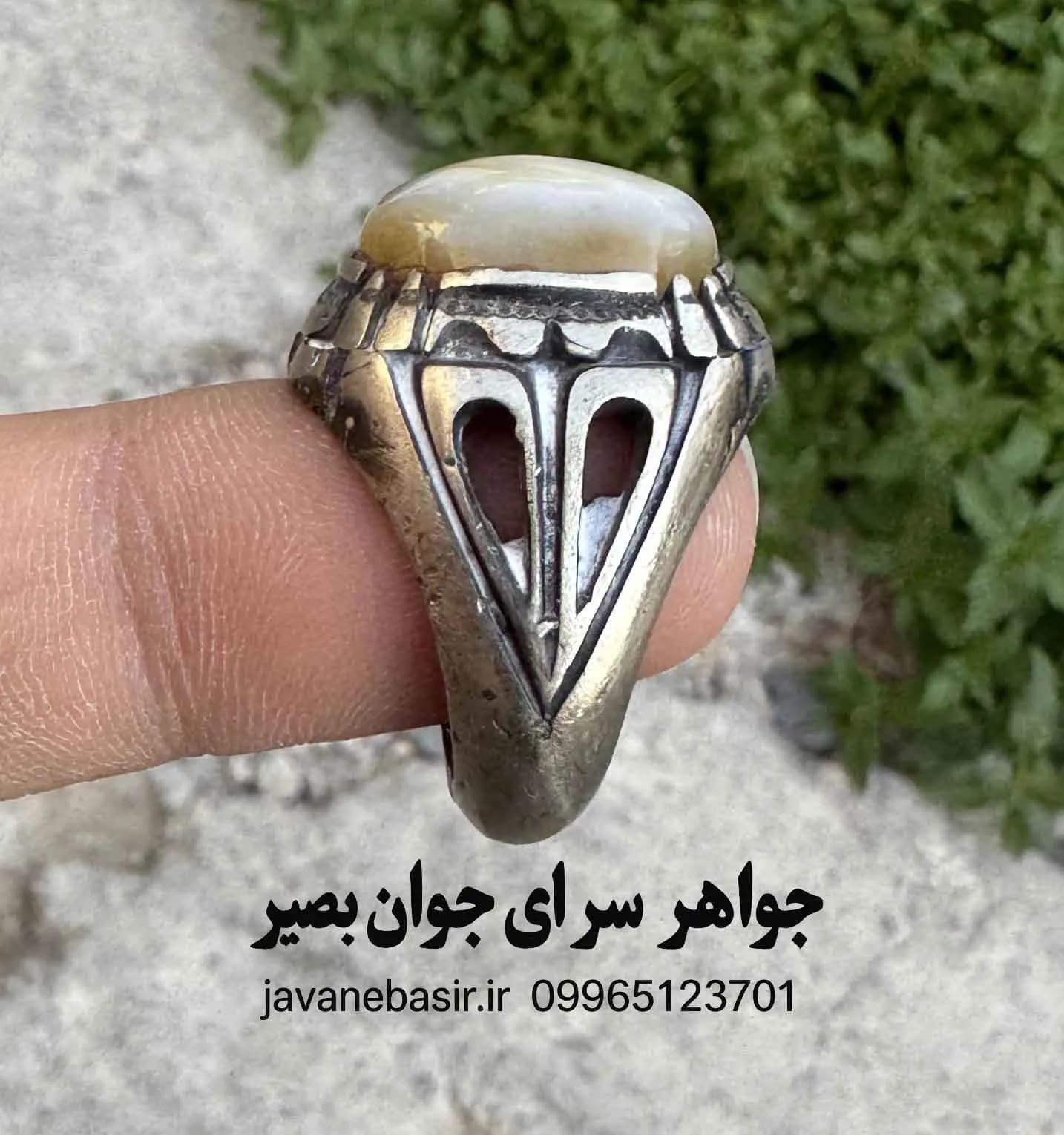 انگشتر دوپوست مصور زنده | سنگی با دو لایه و چهره‌های طبیعی که با تو حرف می‌زند — تصویر ۲