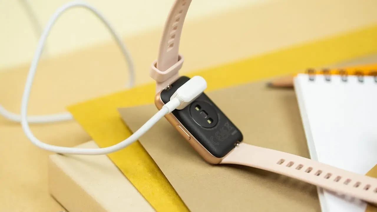 مچ بند هوشمند هوآوی مدل Band 7 — تصویر ۲