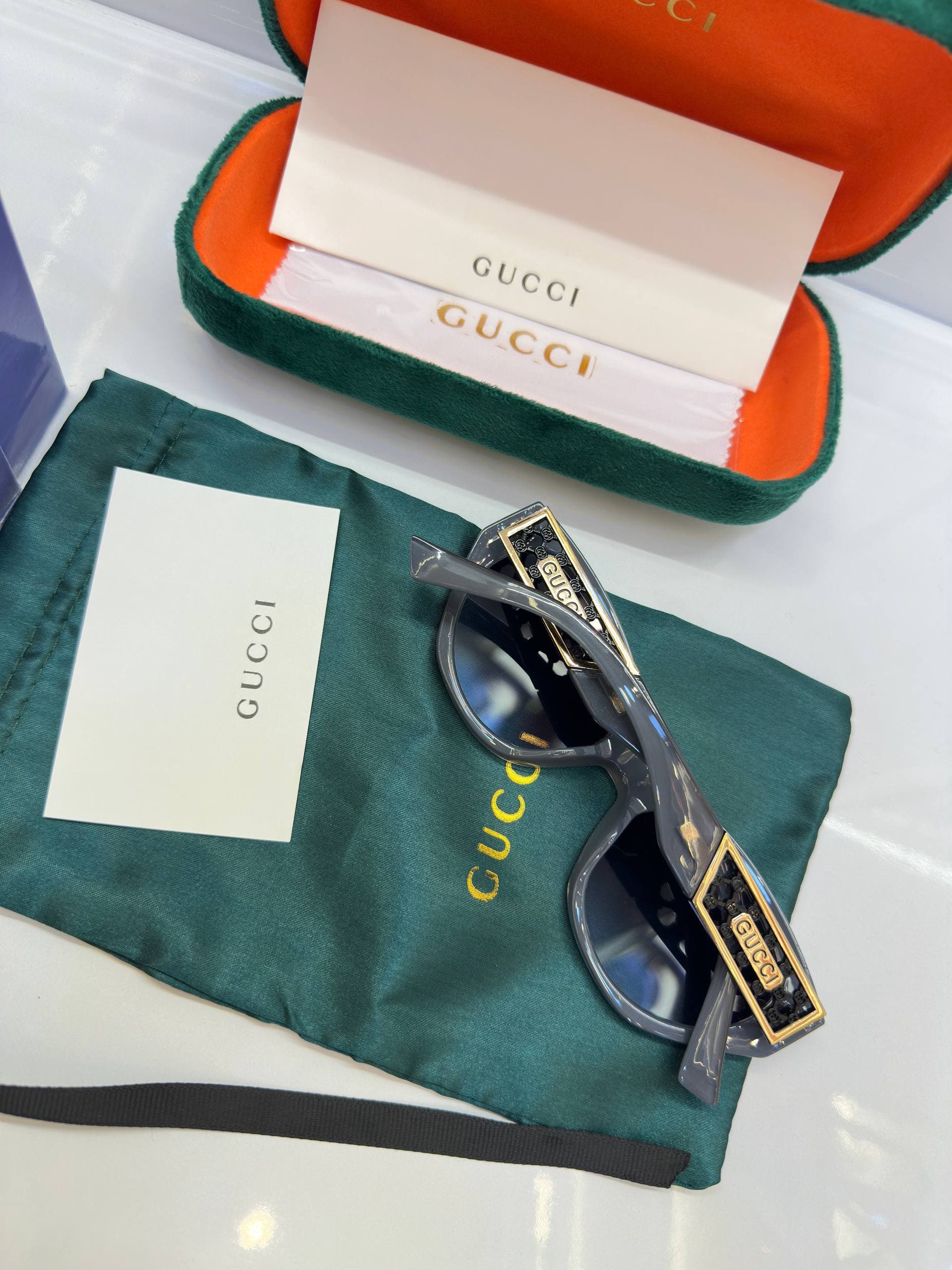 عینک گوچی دسته مشبک Gucci — تصویر ۲