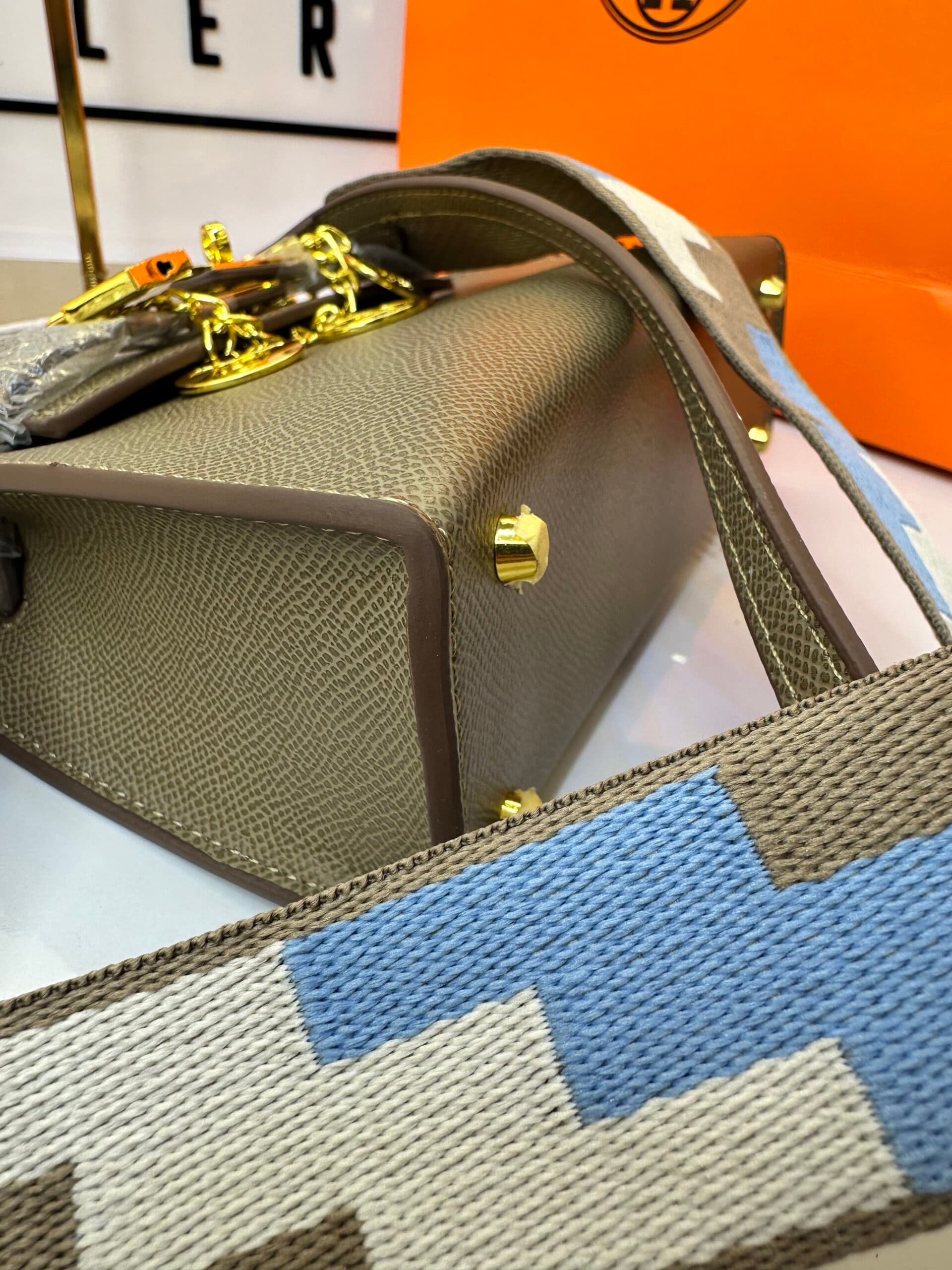 کیف هرمس کلی Hermes Kelly 22 — تصویر ۸