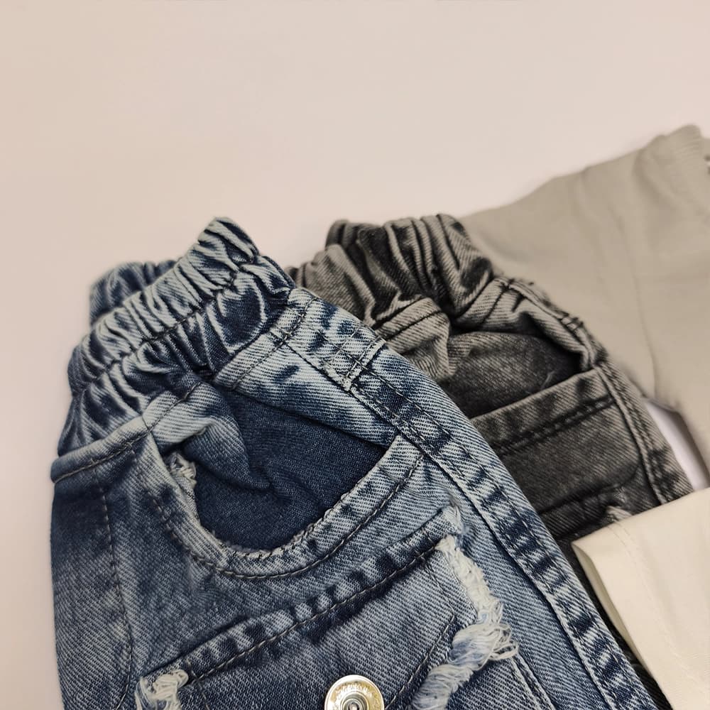 تیشرت شلوار جین دخترنه و پسرانه Balenciaga — تصویر ۳