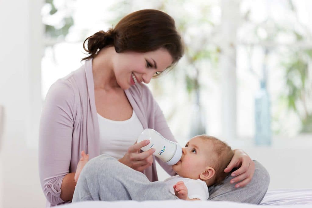 شیشه شیر نچرال ۲۶۰ میلی‌لیتر فیلیپس اونت PHILIPS AVENT سری UltraSoft – بدون جعبه — تصویر ۲