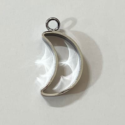 فریم گوشواره ماه نقره ای 2 سانت