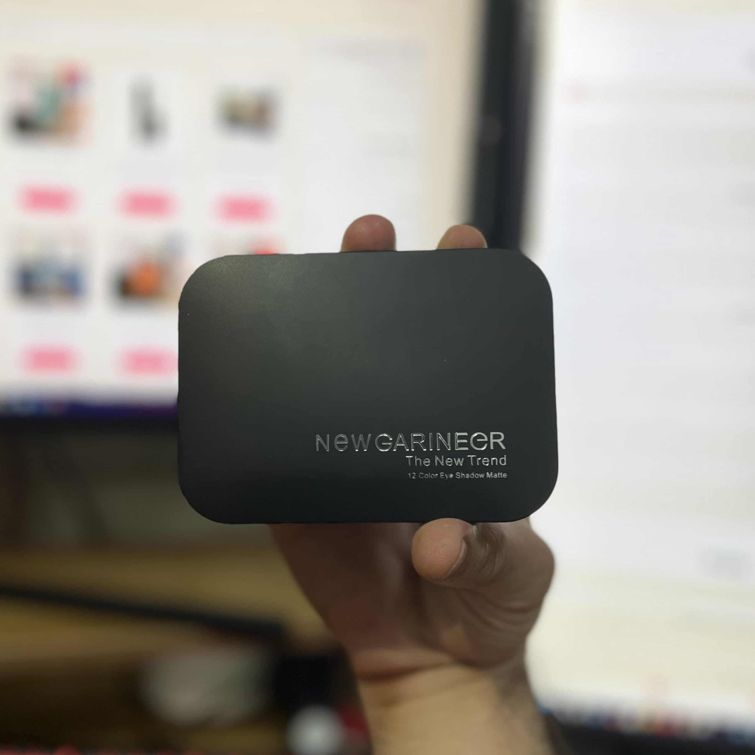 پالت سایه چشم ۱۲ رنگ New Garinegr مدل The New Trend — تصویر ۲