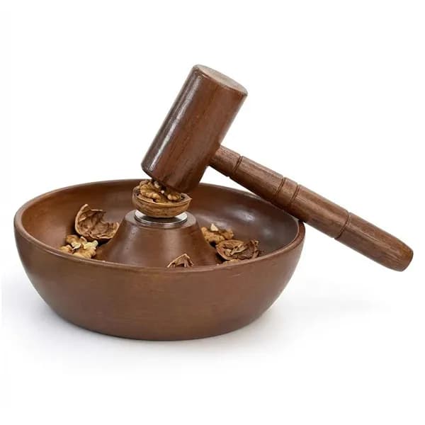 گردو شکن کاسه ایی چکش دار