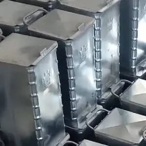 سطل زباله ۲۴۰ لیتری گالوانیزه