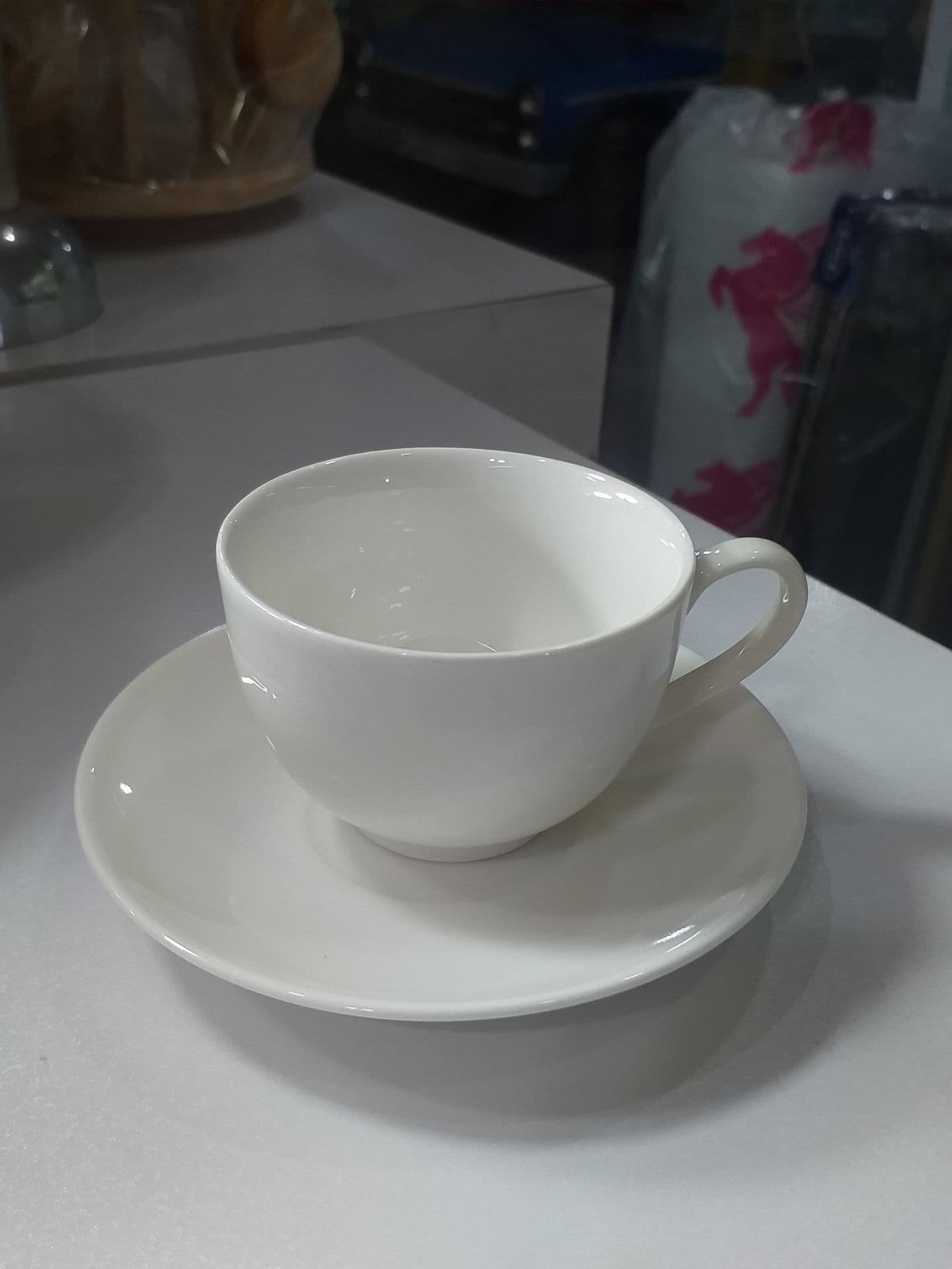 فنجان نعلبکی قهوه خوری سفید