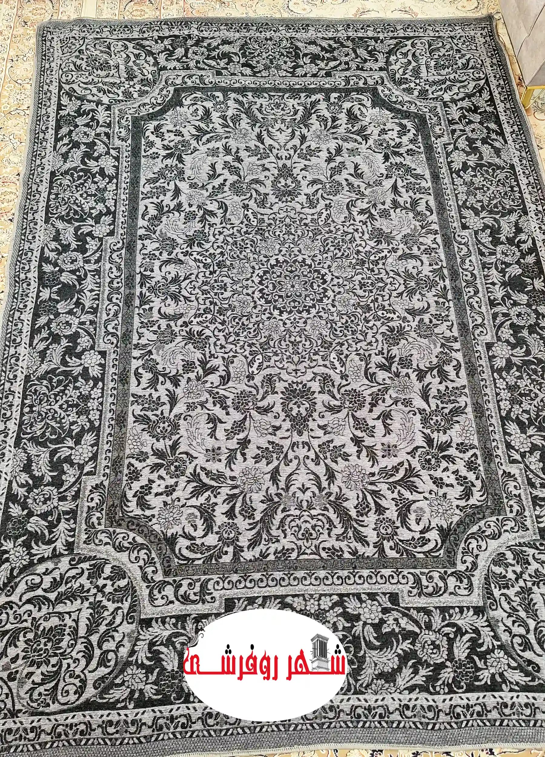 روفرشی مخمل دوشانل طرح هیلدا رنگ طوسی — تصویر ۳