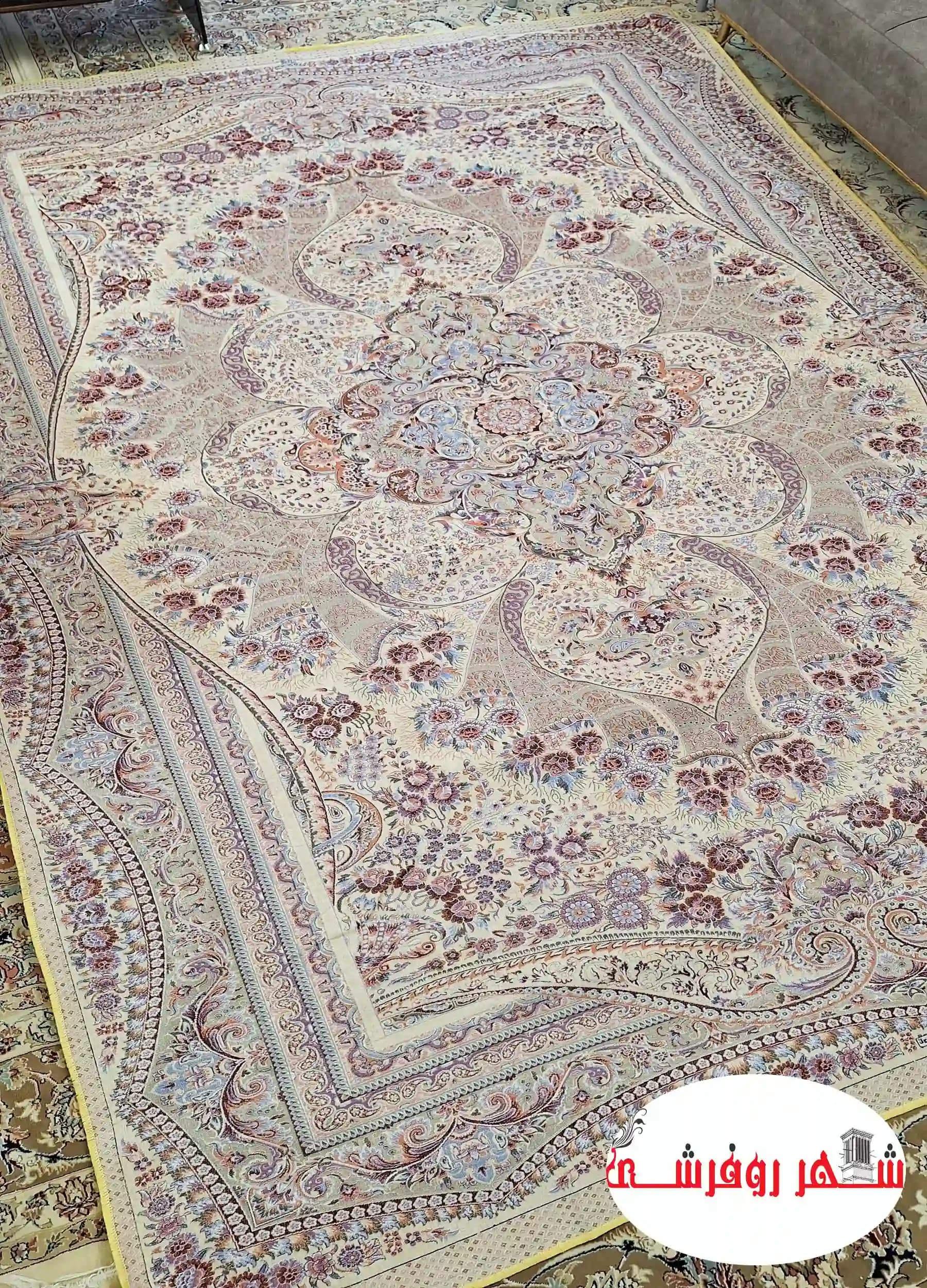 روفرشی مخمل ابریشم هشت ژاکارد شرکت نادرباف کد 345 رنگ کرم
