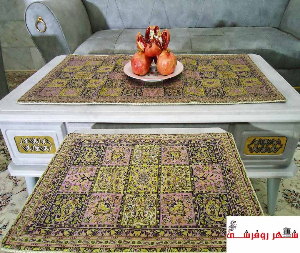 رومیزی پنج تیکه ترمه طرح خشتی رنگ زرد — تصویر ۴