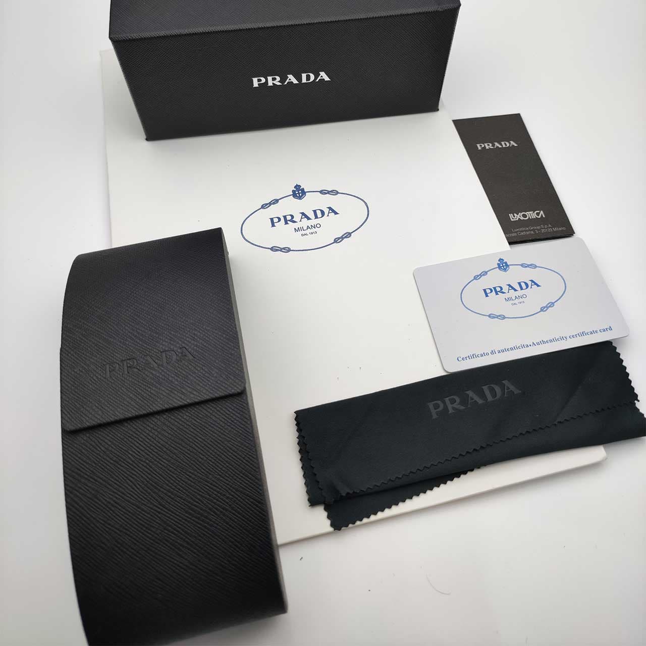 قاب عینک اورجینال پرادا Prada Pr2