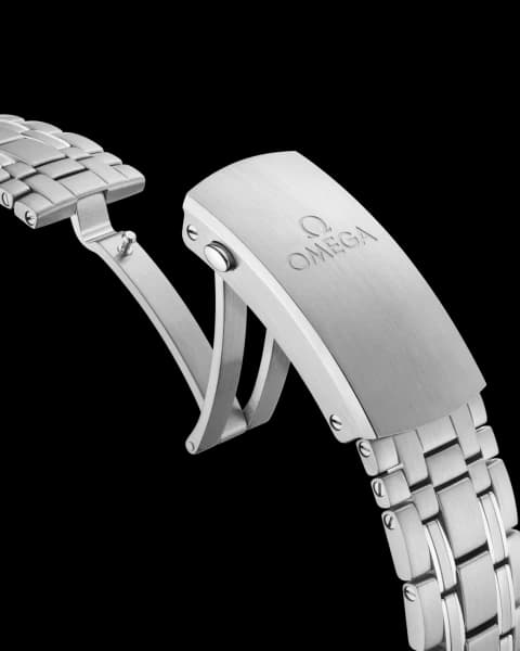 ساعت امگا مدل سی مستر (OMEGA Seamaster) — تصویر ۲