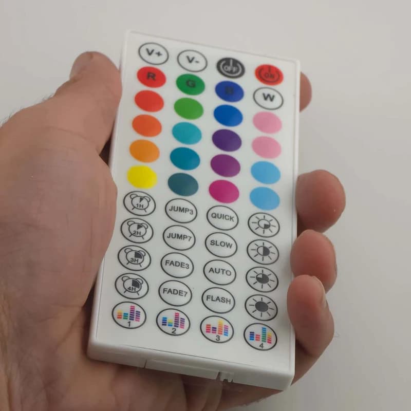 ریسه ال ای لومیز مدل SmartStrip-44key-40m bluetooth به همراه ریموت — تصویر ۶