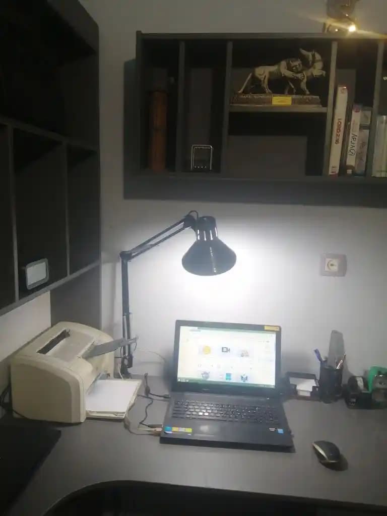 چراغ مطالعه بوستانچی مدل مهندسی EN-101 طرح FB — تصویر ۵