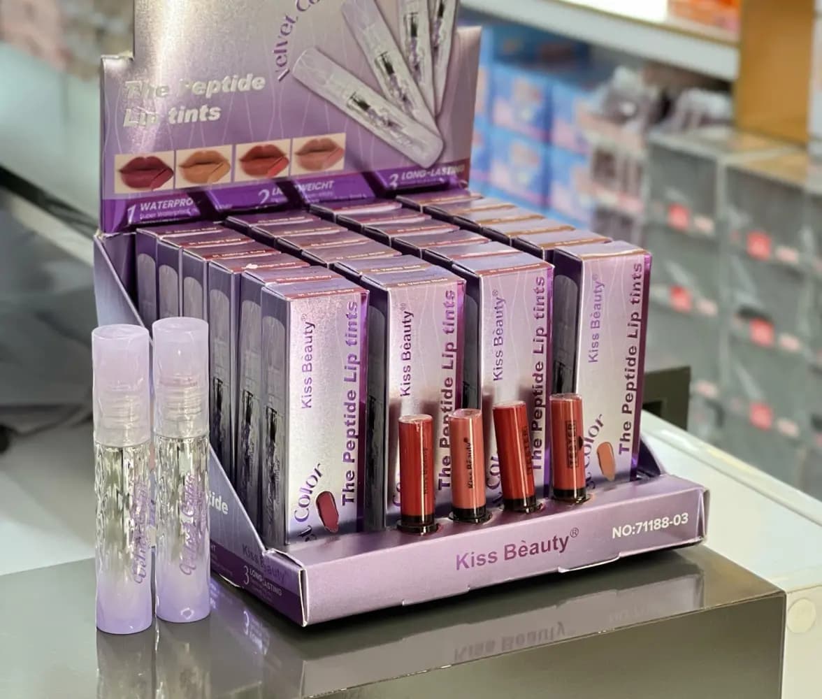 رژ لب مایع 71188 تستر دار Kiss Beauty — تصویر ۳