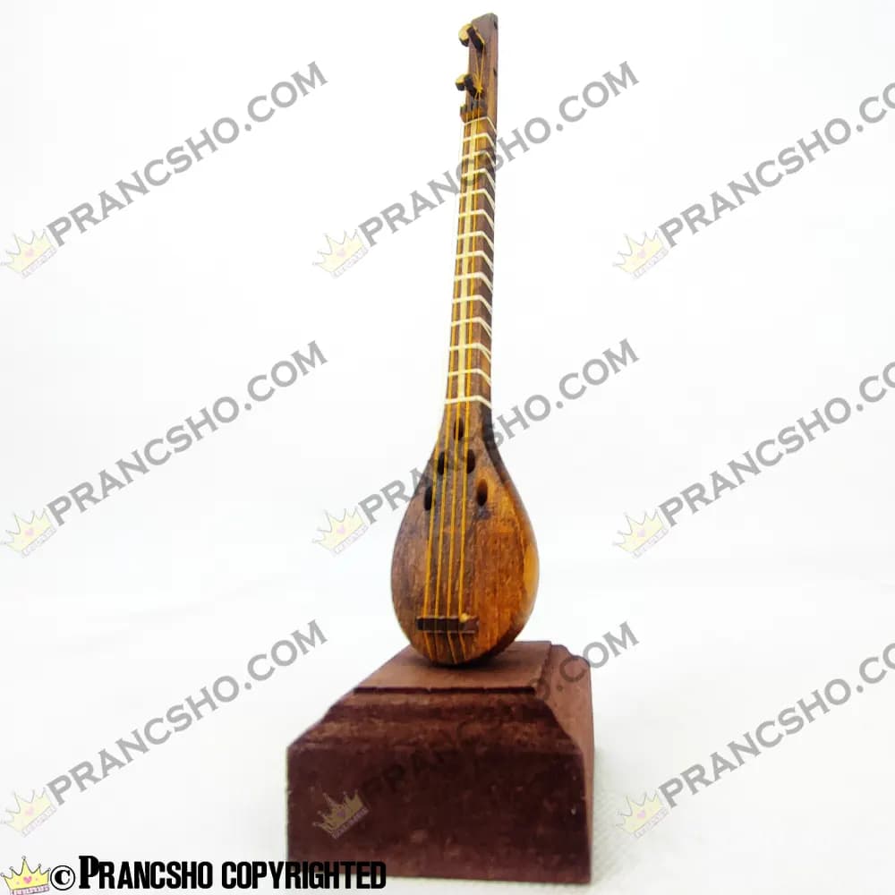 دکوری ساز سه‌تار چوبی ایستاده با پایه — تصویر ۵