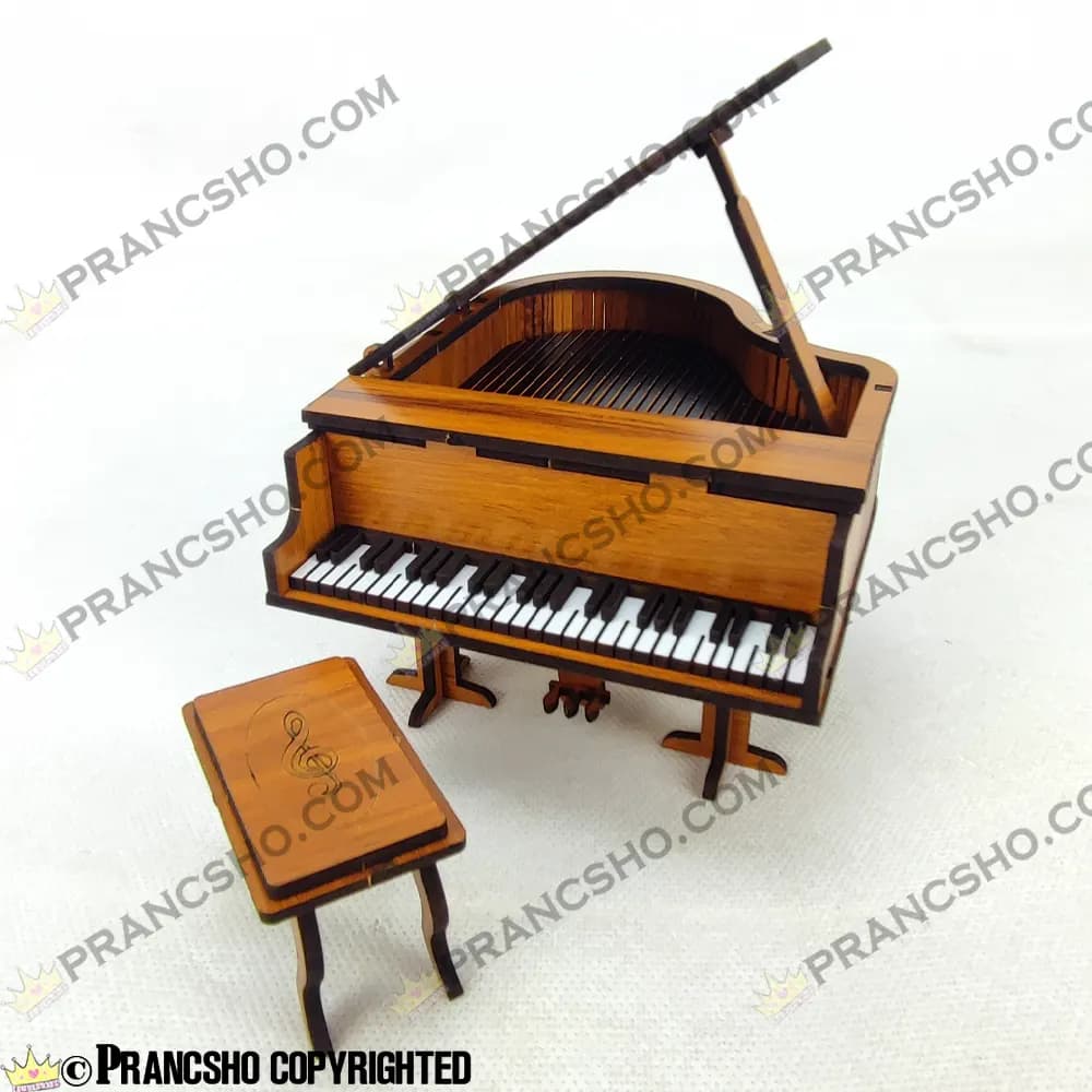 دکوری ساز پیانو چوبی کوچک به همراه نیمکت