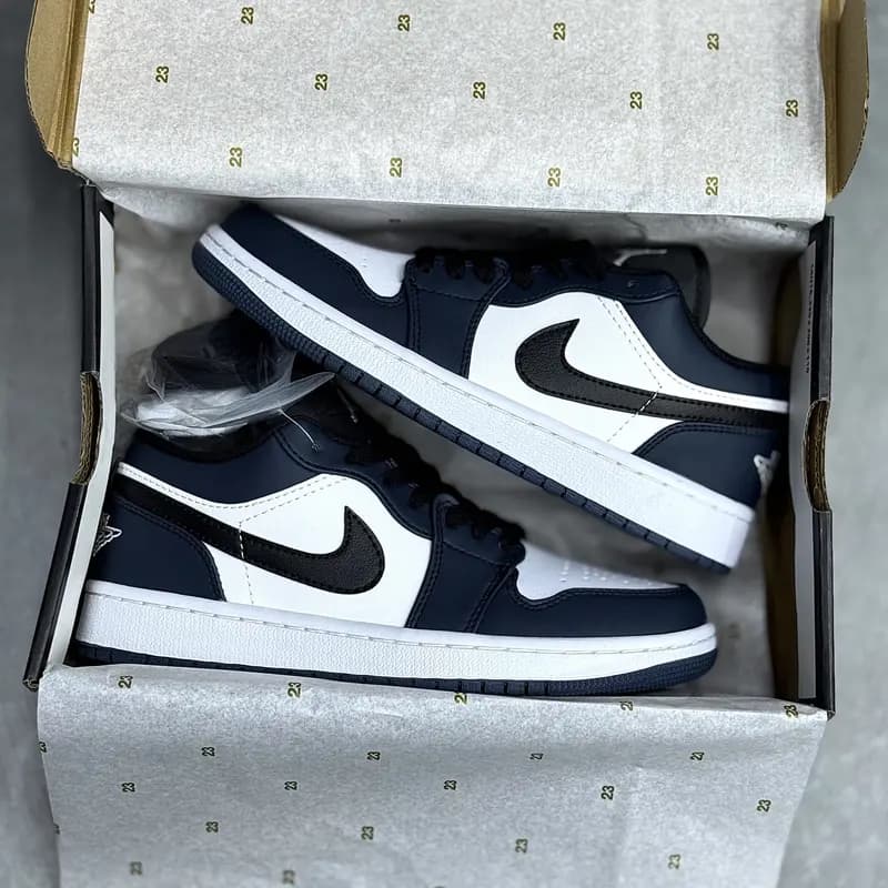 کفش کتونی نایک ایر جردن 1 لو میدنایت نیوی | Nike Air Jordan 1 — تصویر ۲