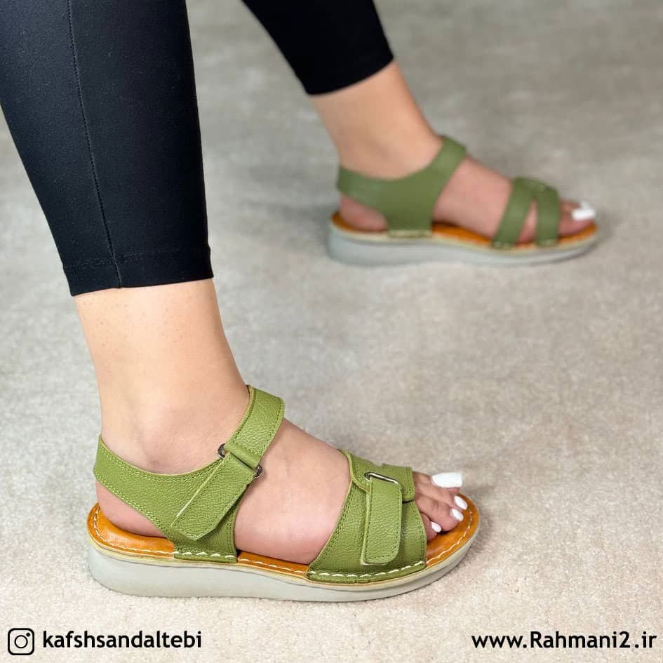 صندل تابستانی طبی زنانه دکتر حس مدل کارن — تصویر ۳