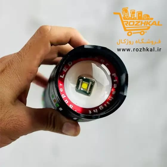 چراغ قوه اسمال سان مدل ZY-T273 با قدرت نور و شارژدهی بالا و جنس بدنه عالی پک اصلی — تصویر ۴