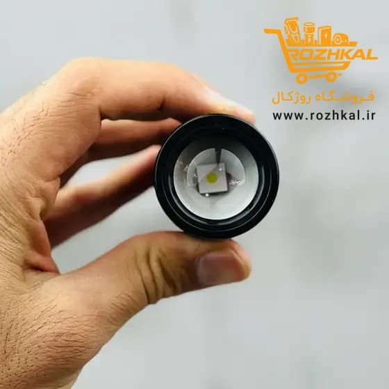 چراغ قوه شارژی جیبی اسمال سان مدل ZY-T258 با قابلیت زوم و نشانگر درصد شارژ — تصویر ۳