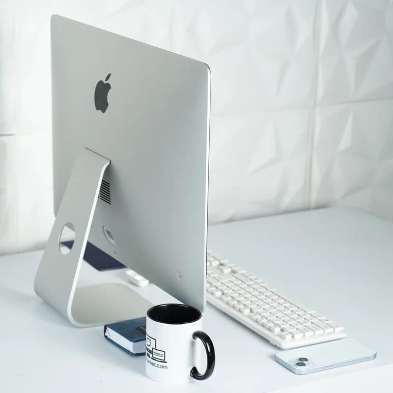 آی مک 22 اینچ اپل iMAC Slim A1418 2017 i5 G7 4G — تصویر ۴