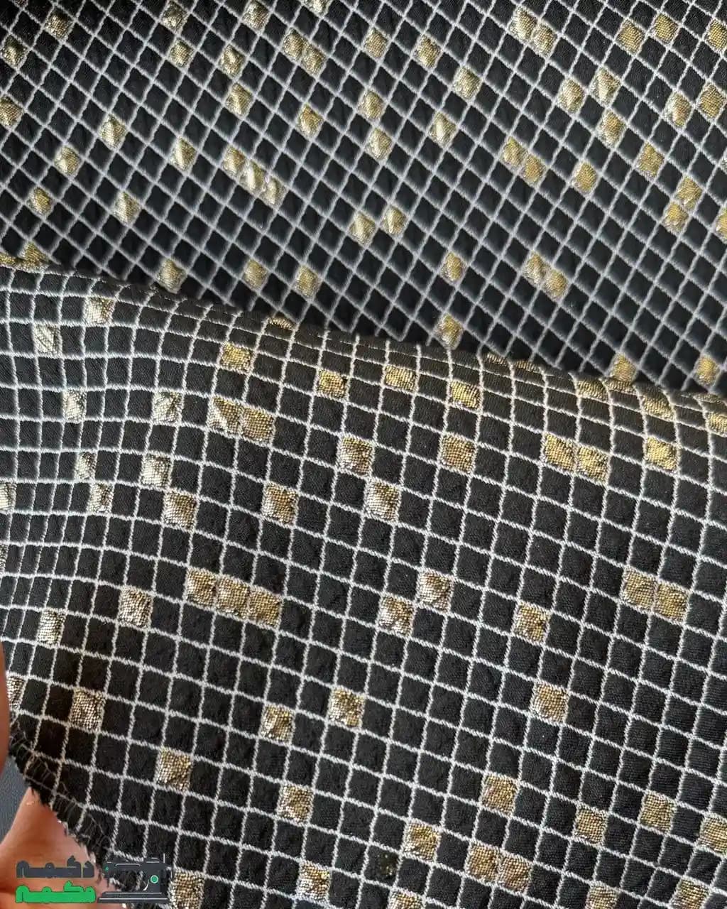 پارچه ژاکارد مشکی - دکمه مُکمه — تصویر ۲