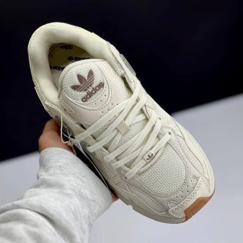 کفش کتونی آدیداس استیر ویتنام | Adidas Astir vietnam — تصویر ۵