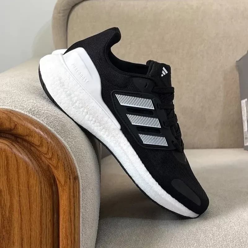 کفش کتونی آدیداس پیور بوست | Adidas Pureboost 23 — تصویر ۲