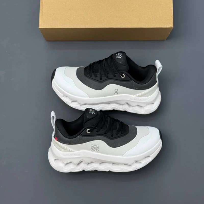 کفش کتونی آن رانینگ کلودتیلت لووه Cloudtilt Loewe QC On Running