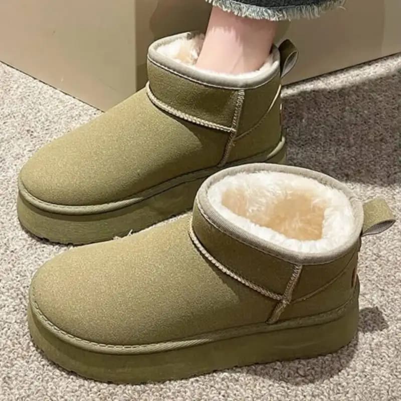 آگ خزدار ساق بلند زنانه مدل آنکل Women’s Ankle UGG — تصویر ۵