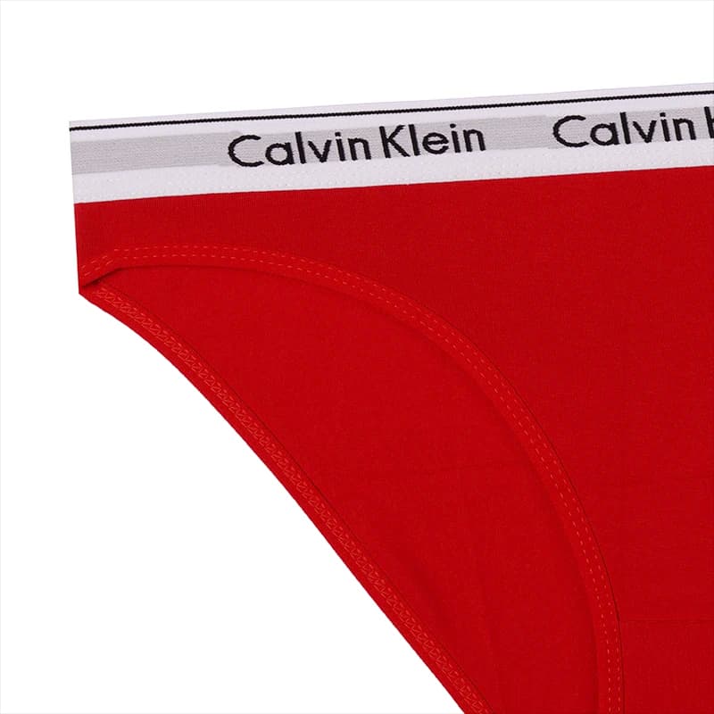 ست نیم تنه شورت زنانه ورزشی کش اسپرت Calvin Klein برند مرلین — تصویر ۶